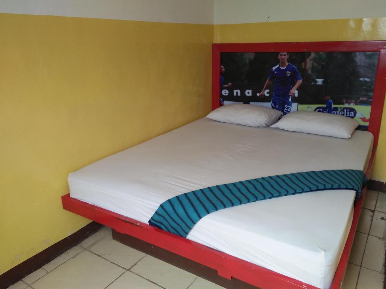 Wisma Bintang Lima Hotel Pekanbaru Buitenkant foto